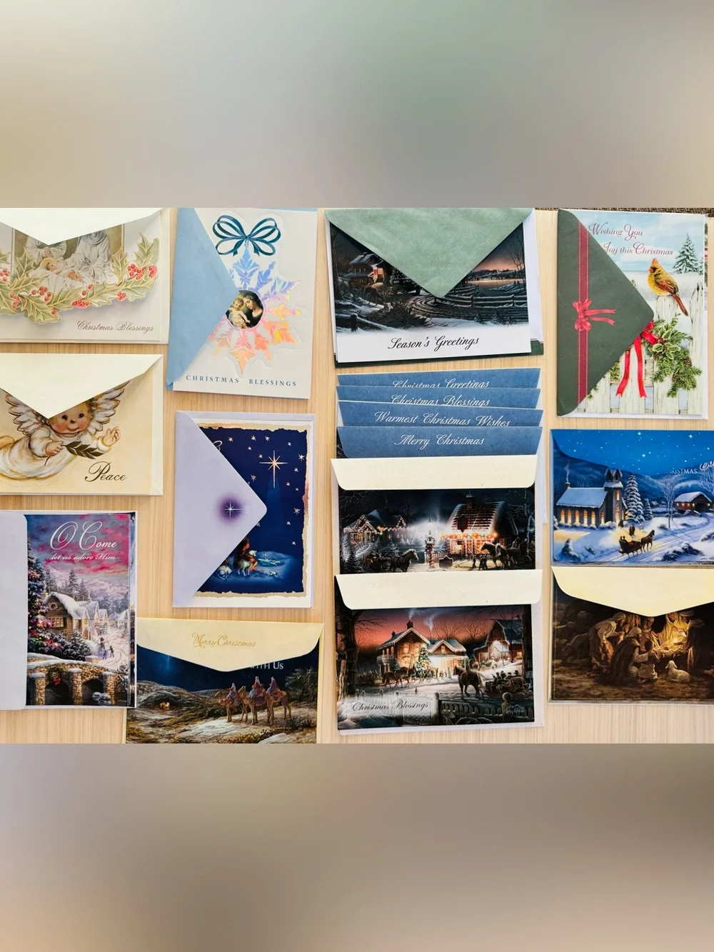 Lot of 20 Religious Christmas Greeting Cards - Matching Unique Envelopes